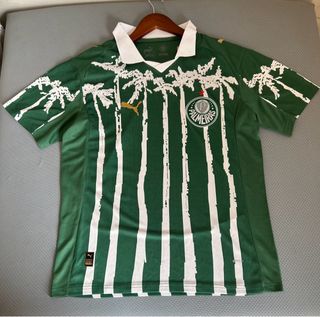 Camiseta Puma Verde y Blanca