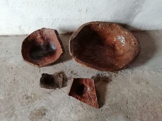 Cuencos de corcho rústicos