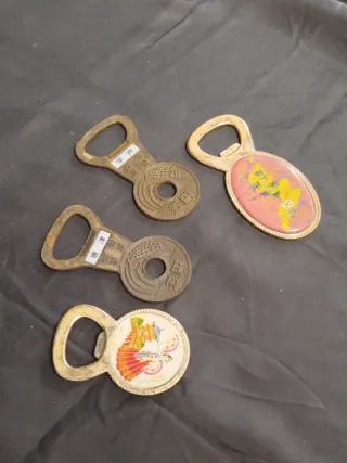 Lote 4 Abrebotellas abrechapas Coleccionables