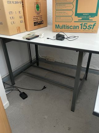 3 Mesas de escritorio elevables madera y metal