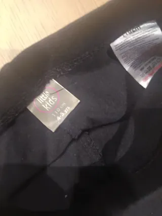 3 Pantalones Niña Talla 4-5 Años