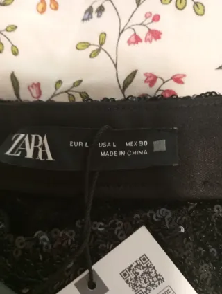 Pantalones Zara lentejuelas negros nuevos