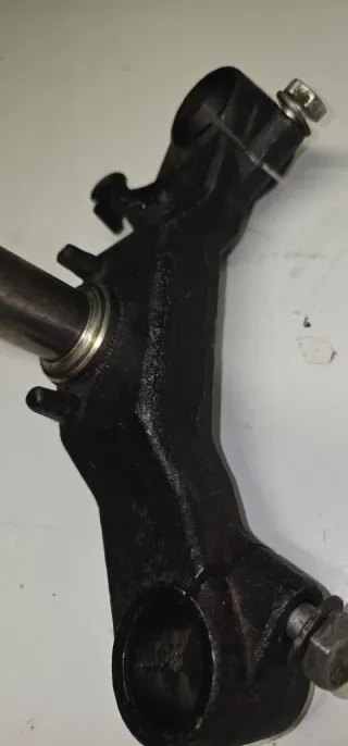 Tija para horquilla ae 2003-2008