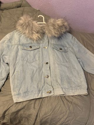 Chaqueta vaquera con pelo