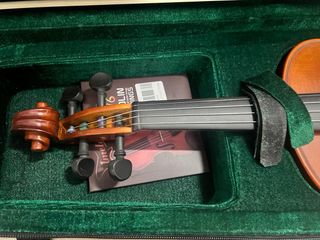 Violín Bernard 4/4 con estuche y arco