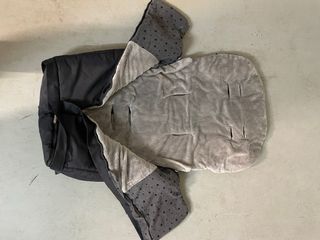 Saco para bebé. Maga