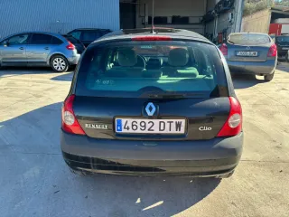 Renault Clio 2006