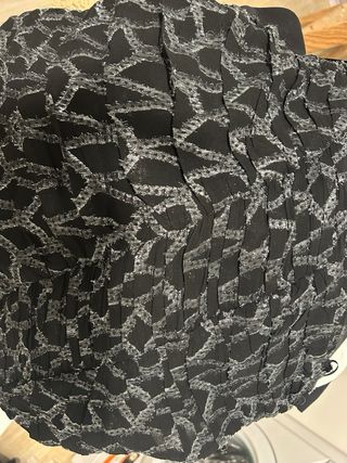 Falda Mango plateada y negra