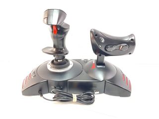 joystick pc thrustmaster t.fight