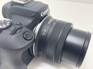 camara digital evil canon eos r100 + canon rf-s 18-45mm