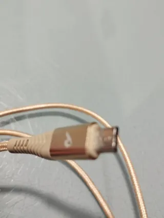 Cable Carga USB a Micro USB Teka Dorado