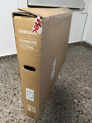 Samsung TV 50 Crystal UHD CU7100 Smart TV