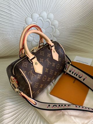 Louis Vuitton SpeedyBandoulière 20