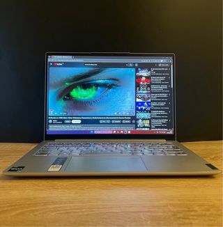 Lenovo Yoga Slim 7 Pro - Gama alta profesional