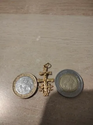 Cruz de oro 18k 750