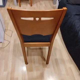 Mesa comedor extensible + 4 sillas