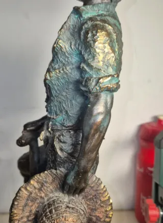 Escultura Granjero sureño Miguel Senserrich