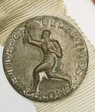 5 Medallas Escolares Antiguas