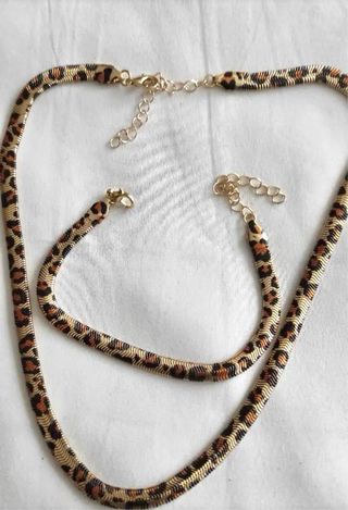 Set 2 Collares Leopardo Chapado en oro