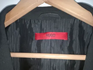 Traje Hugo Boss Negro Talla 56 + Funda