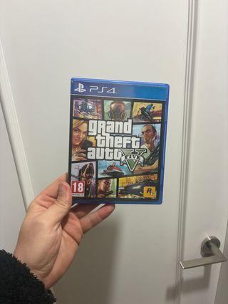 Grand Theft Auto V PS4 - Estropeado