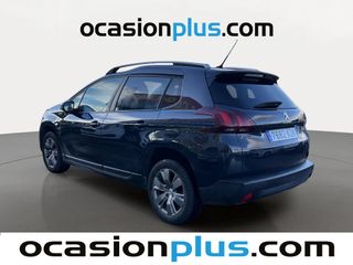 Peugeot 2008 PureTech 82 Style 60 kW (82 CV)