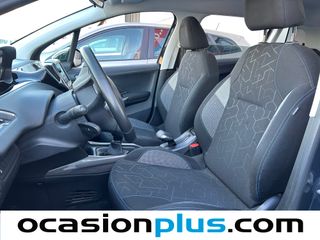 Peugeot 2008 PureTech 82 Style 60 kW (82 CV)