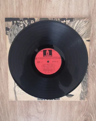 The Beatles: Revolver + Aguaviva