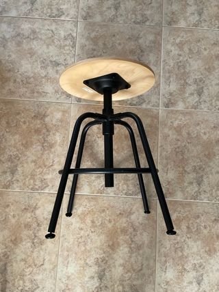 Taburete Industrial Ikea Madera y Metal