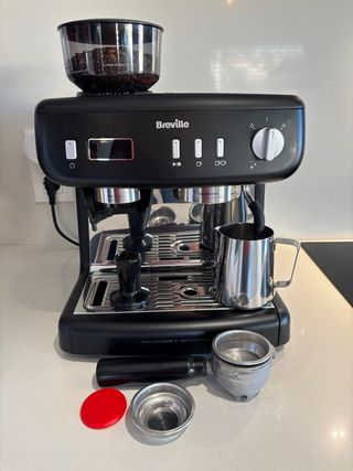 Cafetera Espresso Breville Barista Negra