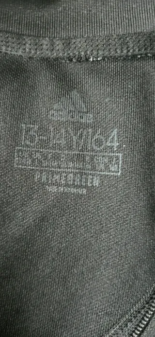 Lote Ropa Adidas usada varias tallas.