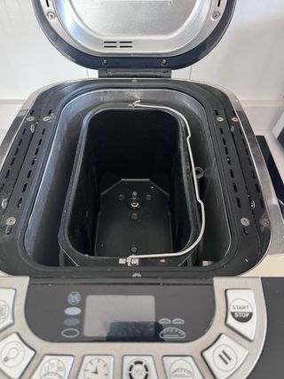 Panificadora Negra Carrefour Home