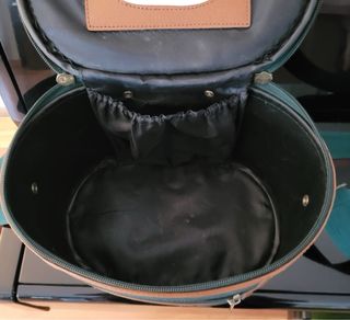 Neceser rígido vintage verde y marrón