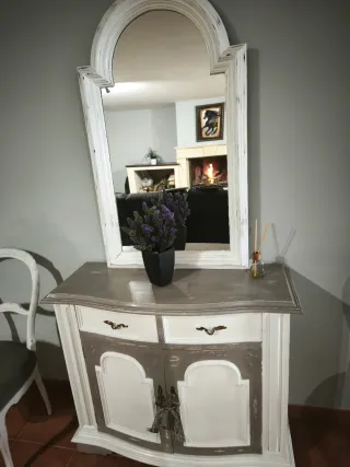 Conjunto Salón Isabelino Mesa, Recibidor y Sillas