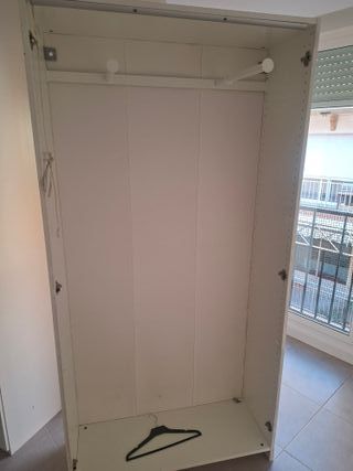 Armario Ikea puertas espejo