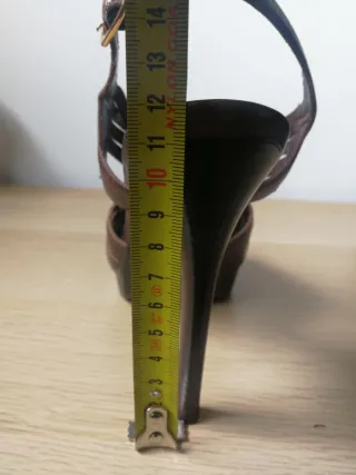 Sandalias Gloria Ortiz Marrones Talla 36