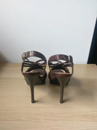 Sandalias Gloria Ortiz Marrones Talla 36