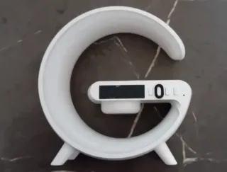 Lampada sveglia ricarica cellulare