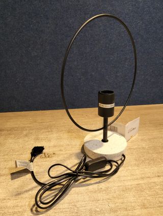 Lámpara De Mesa, Sobremesa Sala De Estar, Dormitorio, Oficina Base Industrial Terrazo