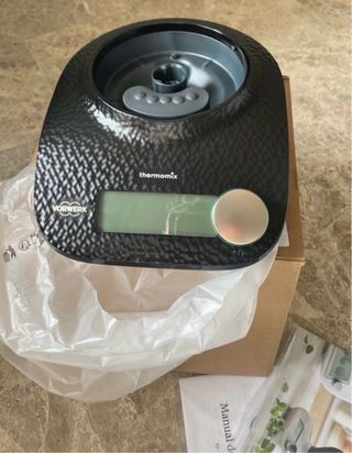 Thermomix Friend Negro sin estrenar.