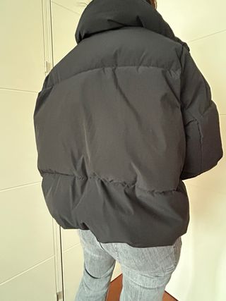 Abrigo plumífero negro Pull&Bear