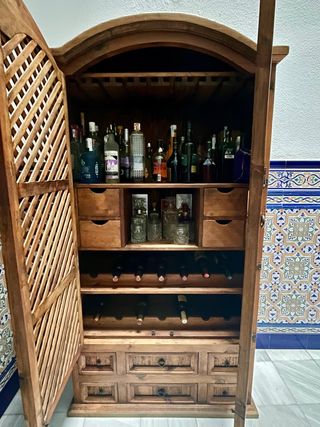 Mueble Bar Armario Madera Celosía