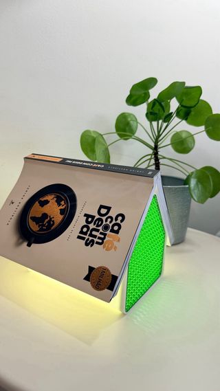 Luminária de Cabeceira com Descanso para Livro