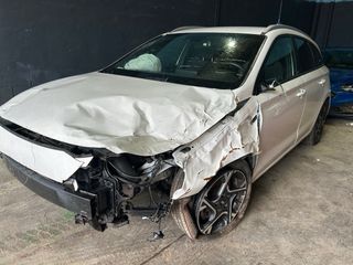 Hyundai i30 2023 ACCIDENTADO