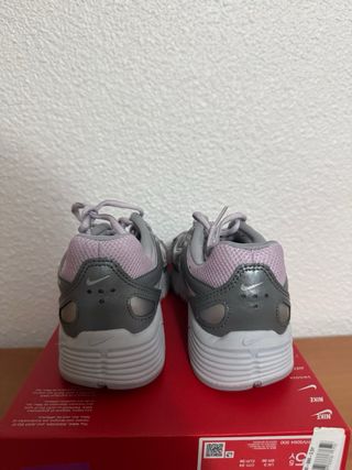 Zapatillas Nike P-6000 Grises y Rosas