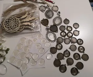 Material para manualidades y bisutería