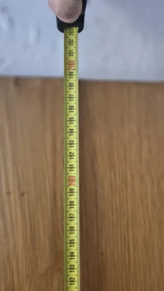 Puerta de madera 200x64cm usada