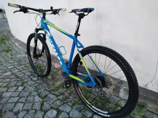 Bicicleta Scott Aspect 750 Roda 27.5