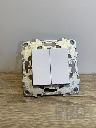 Interruptor doble va