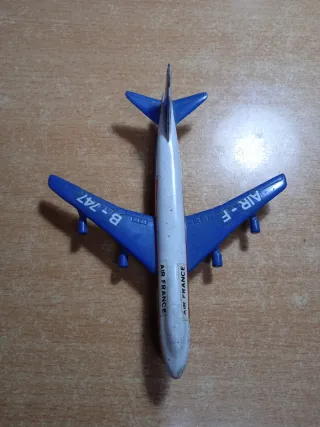 Avión Air France Boeing 747 metálico años 70